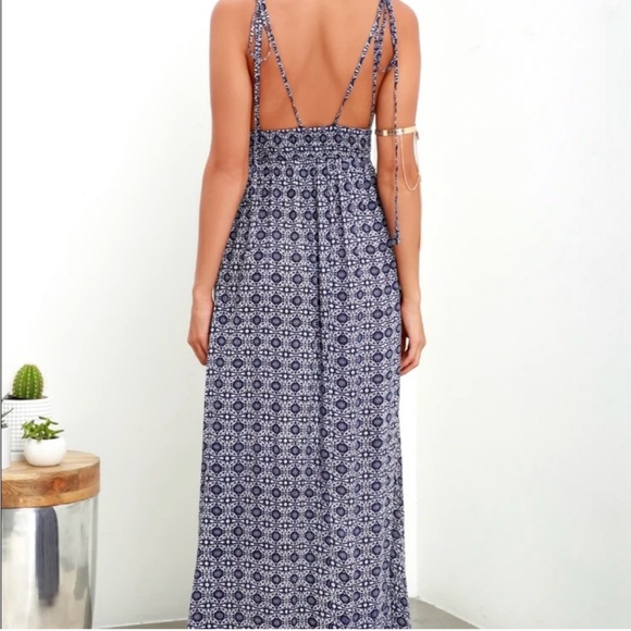 Lulus smocked tie shoulder bohemian maxi dress - Picture 5 of 7